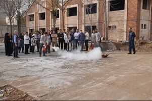 برگزاری کارگاه آموزشی عملی اطفای حریق در بیمارستان بهارلو