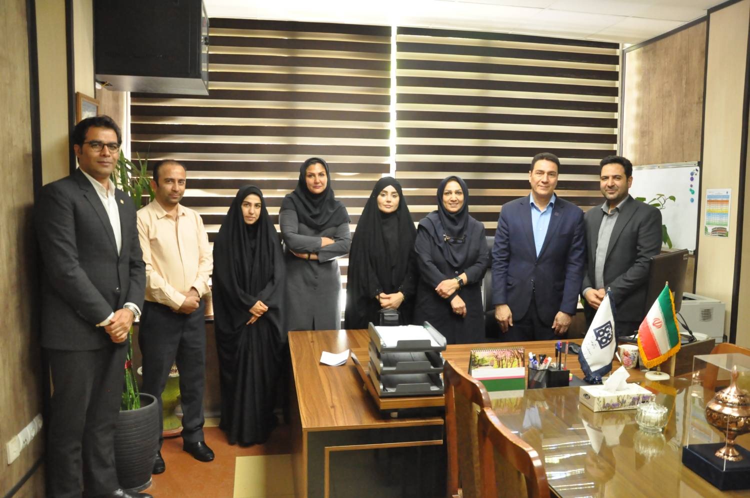 آیین تقدیر از کارکنان منابع انسانی در بیمارستان بهارلو